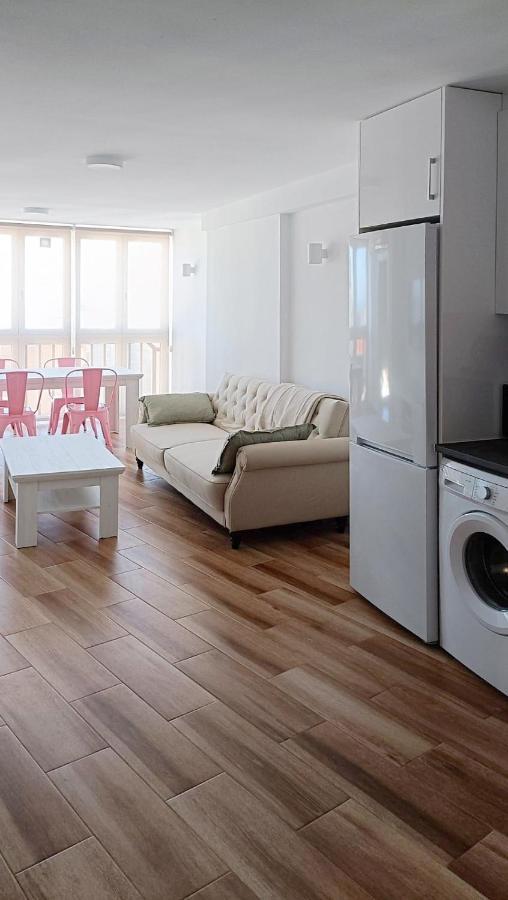 Acacias Iv Apartment